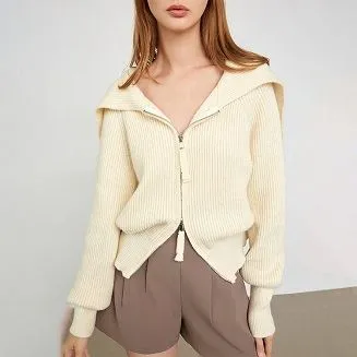 Maglione lavorato a maglia cardigan con scialle con cerniera